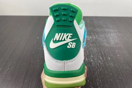 Luxury copy Efficient 5910 Air Jordan 4 PE SB AJ4 KNCW