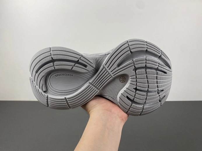 Clone Fashionable 4218 Balenciaga 793944 WFLGY 0315