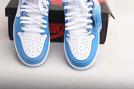 Clone Fashionable 4741 Air Jordan 1 Retro High OG “UNC” 555088-117