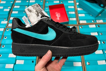 Premium replica Fashionable 5247 Nike Air Force 1 Low SP Tiffany And Co.  DZ1382-001
