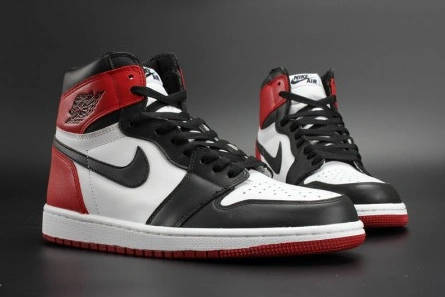 High-tier replica Flexible 2423 Jordan 1 Retro Black Toe 555088-125