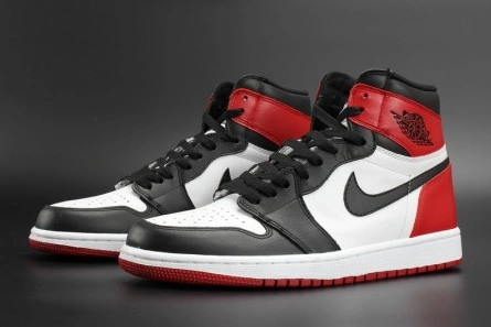 High-tier replica Flexible 2423 Jordan 1 Retro Black Toe 555088-125
