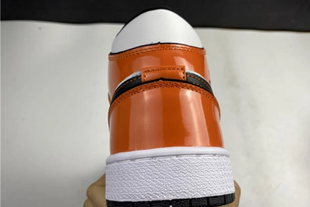 Flexible 5827 Air Jordan 1 Mid “Turf Orange” DD6834-802