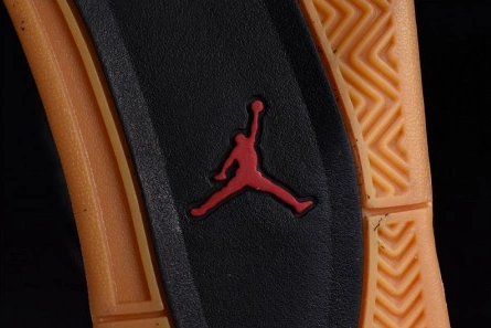 Entry-level luxury Flexible 9677 Air Jordan 4 SE Laser Black Gum CI1184-001