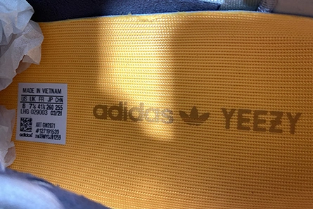 Parallel design Functional 1856 adidas Yeezy Boost 350 V2 Mono Mist GW2871