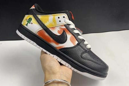 Top-grade copy Functional 2770 Nike SB Dunk Low“Raygun” BQ6832-001