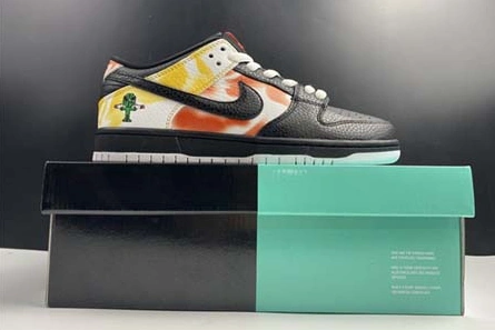 Functional 2770 Nike SB Dunk Low“Raygun” BQ6832-001