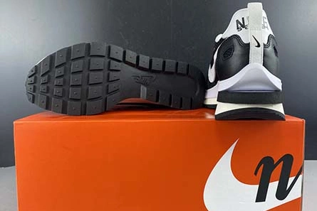 Entry-level luxury Functional 6513 Sacai x Nike Pegasua Vaporfly Black White CI9928 001