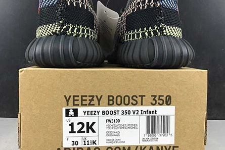 Superclone GoAnywhere 5919 adidas Yeezy Boost 350 V2“ Yecheil” KIDS YEEZY FW5190