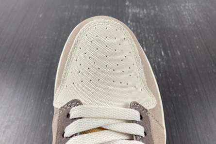 GoAnywhere 930 Jordan 1 Low SE Craft Taupe Haze  DN1635-200