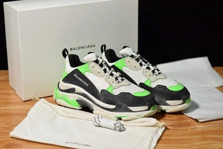 Clearance-priced GoodFit 1018 BALENCIAGA TRIPLE S 483513-W06E1