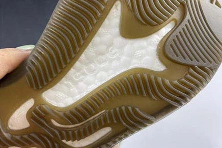 Replica GoodFit 2938 adidas Yeezy Boost 380 “Onyx” FZ1270