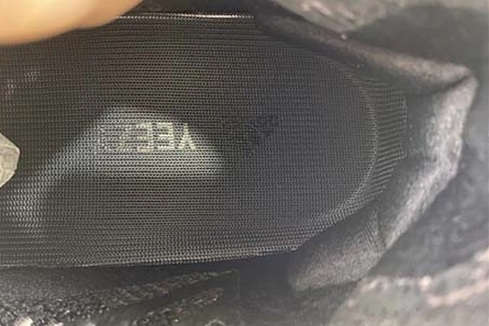 Replica GoodFit 2938 adidas Yeezy Boost 380 “Onyx” FZ1270