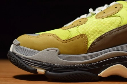 Inspired design GoodFit 7395 BALENCIAGA TRIPLE S 483513-W901