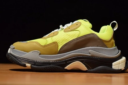 GoodFit 7395 BALENCIAGA TRIPLE S 483513-W901