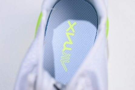 Clearance-priced HighQuality 1047 NIKE mens AIR MAX 270