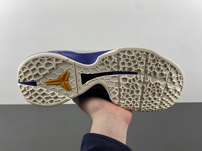 Low-cost HighQuality 7008 Nike Kobe 6 Lakers Home  429659-104