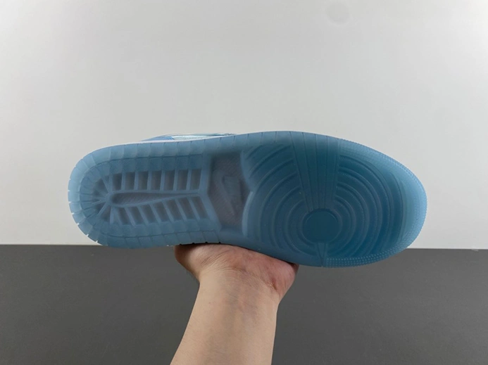 Budget-friendly Jordan 1 Low SE Aquarius Blue (GS)  FN7366-400 Comfortable 934