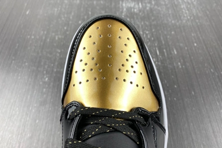 Entry-level luxury Jordan 1 Low SE Gold Toe (GS)  DR6970-071 SportInspired 9648