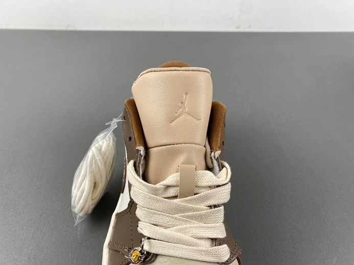 Pricetag-smart Jordan 1 Low SE Hemp Light British Tan HF5753-221 Resilient 2960