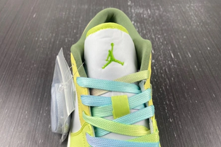 Modestly priced Jordan 1 Low Sail White Oil Green (W) FD9906-131 Elegant 6928