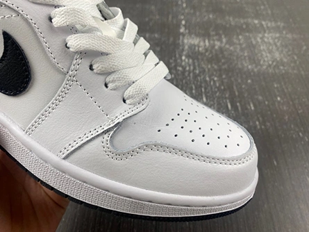 Savvy-priced Jordan 1 Low White Black  553558-132 Soft 3195