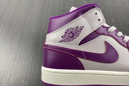 Modestly priced Jordan 1 Mid Magenta BQ6472-501 Minimalist 917