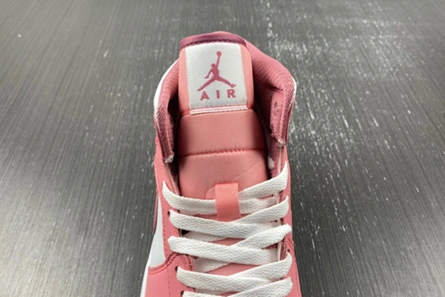 Non-authentic version Jordan 1 Mid Valentine's Day (2023)  DQ8423-616 Functional 8654