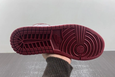 Pricetag-smart Jordan 1 Retro High OG Artisanal Team Red DZ5485-160 Sophisticated 2097