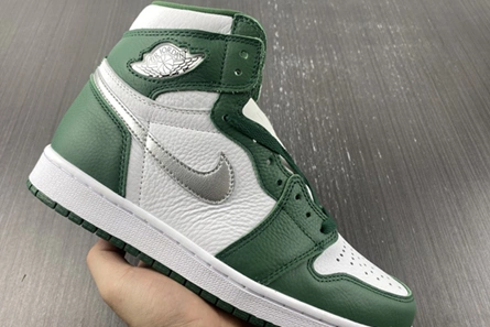 Jordan 1 Retro High OG Gorge Green DZ5485-303 Cozy 1016