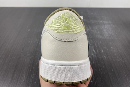 Best-value Jordan 1 Retro Low Golf Travis Scott Neutral Olive FZ3124-200 NewStyle 7071