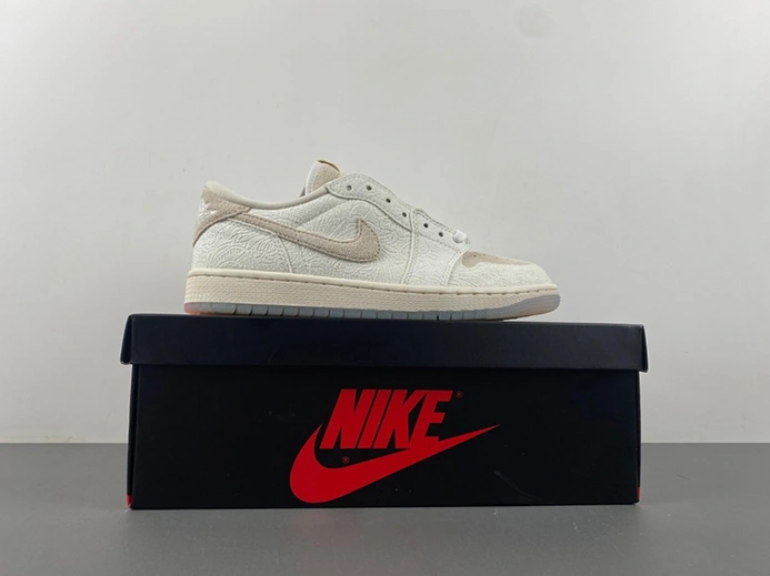 Jordan 1 Retro Low OG Chris Paul  FZ0455-200 Vibrant 9889