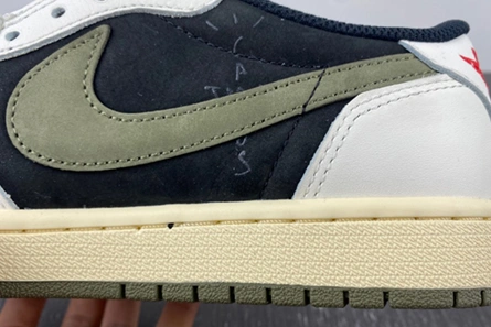 Master copy Jordan 1 Retro Low OG SP Travis Scott Olive (W)  DZ4137-106 EasyMatch 7081