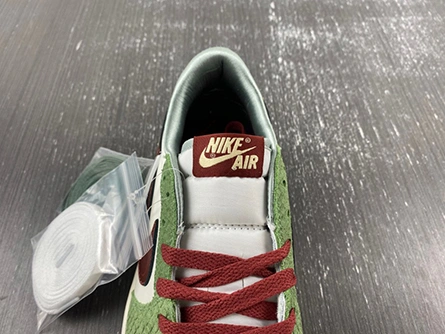 Replica Jordan 1 Retro Low OG Year of the Dragon (2024) FN3727-100 EyeCatching 8545
