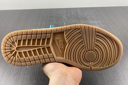 Budget-friendly Jordan 1 Retro Low OG Zion Williamson Voodoo  DZ7292-200 TopPick 5330