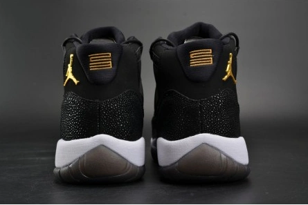 Non-authentic version Jordan 11 Retro Heiress Black Stingray (GS) 852625-030 Sophisticated 1152