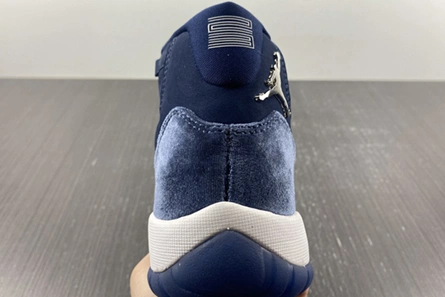 Jordan 11 Retro Midnight Navy AR0715-441 Bright 4557