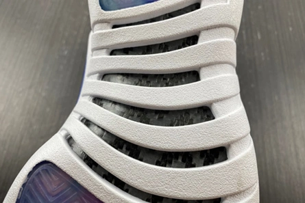 Low-cost Jordan 12 Retro Hyper Royal (W)  AO6068-004 Comfortable 4427