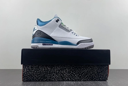 Jordan 3 Retro 136064-660 AllSeason 7856
