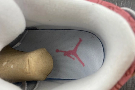 Close-to-original Jordan 3 Retro CT8532 126 EyeCatching 7316