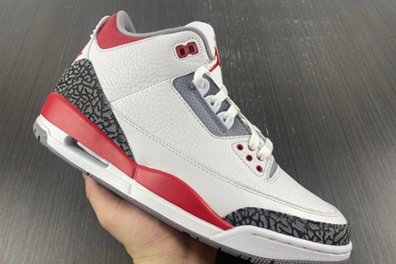 Savvy-priced Jordan 3 Retro Fire Red (2022) DN3707-160 Compact 1724
