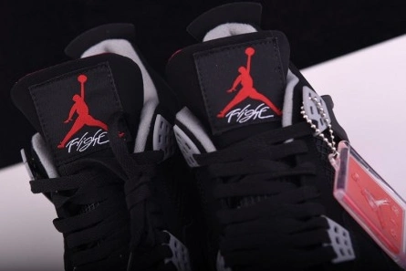 Accessible luxury Jordan 4 Retro Black Cement 308497-089 Practical 2667