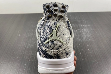 Close-to-original Jordan 4 Retro Snakeskin   819139 030 Cozy 5571