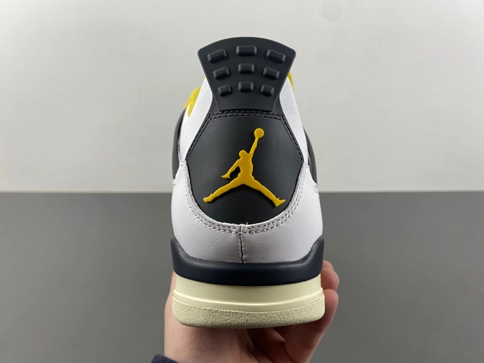 Pricetag-smart Jordan 4 Retro Vivid Sulfur (Women's)  AQ9129-101 Soft 4272