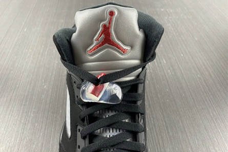 Replica Jordan 5 Retro Black Metallic 845035-003 Sleek 9445