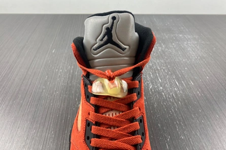 Entry-level luxury Jordan 5 Retro Dunk on Mars (W)  DD9336-800 Trendsetting 1556