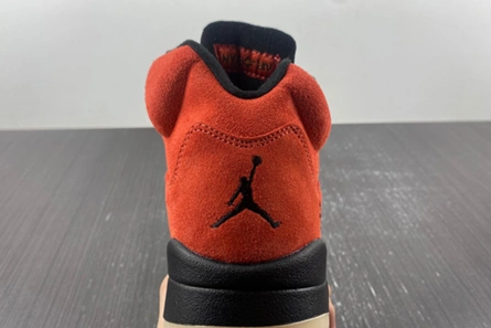 Entry-level luxury Jordan 5 Retro Dunk on Mars (W)  DD9336-800 Trendsetting 1556