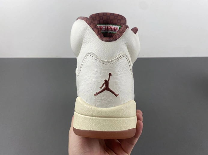 Wallet-friendly Jordan 5 Retro El Grito Sail  HF8833-100 DailyWear 2154
