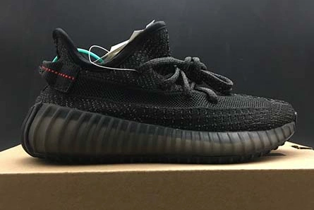 Style match Kid Yeezy Boost 350 V2 Static Black EF2567 Stylish 5029