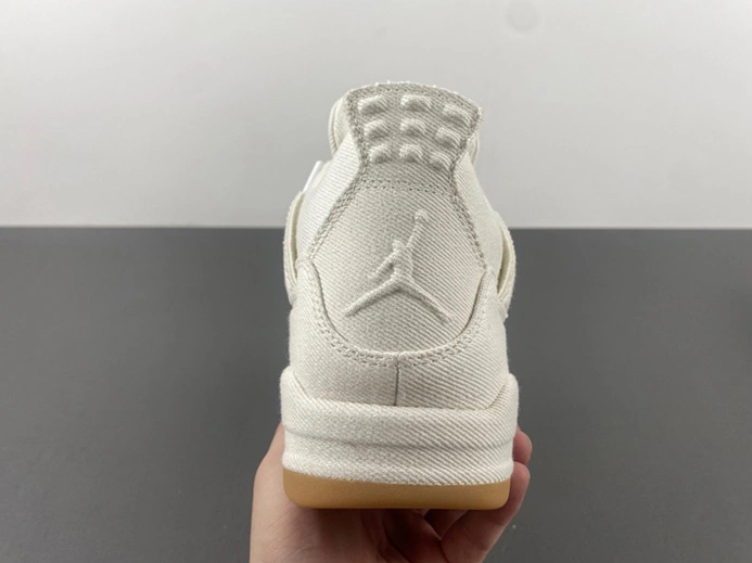 Levi's x Air Jordan 4 'White' AO2571-100 Sophisticated 7550